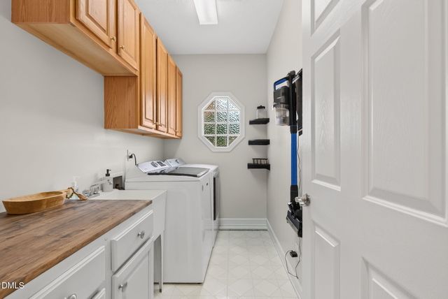 9245 Chickapee Drive, Linden, NC 28356