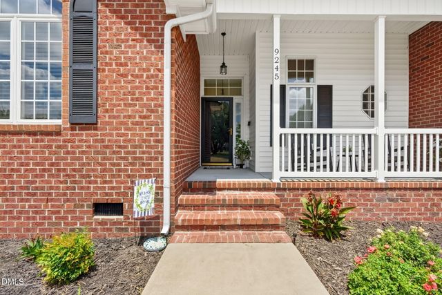 9245 Chickapee Drive, Linden, NC 28356