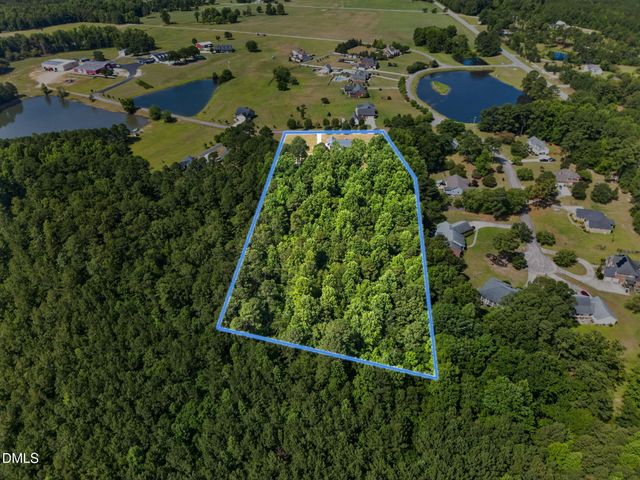 9245 Chickapee Drive, Linden, NC 28356
