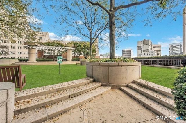 127 Greyrock Place 1707, Stamford, CT 06901