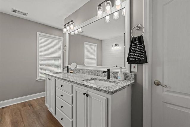 217 Summer Chase, Carrollton, GA 30116