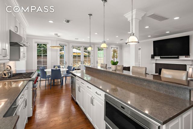 8008 Harbor View Terrace, New York City, NY 11209