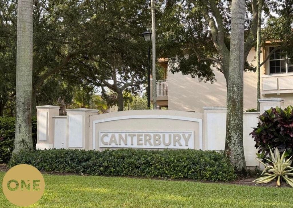 2512 NW 4th Street, Boynton Beach, FL 33426