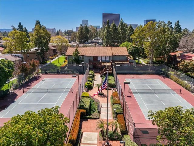 1030 W Macarthur Boulevard 91, Santa Ana, CA 92707