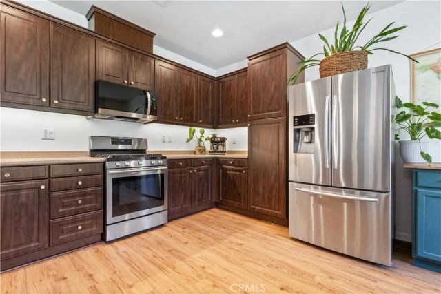 9135 Arbol Del Rosal Way, Atascadero, CA 93422