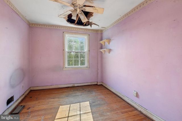 329 WHITFIELD RD, Baltimore, MD 21228