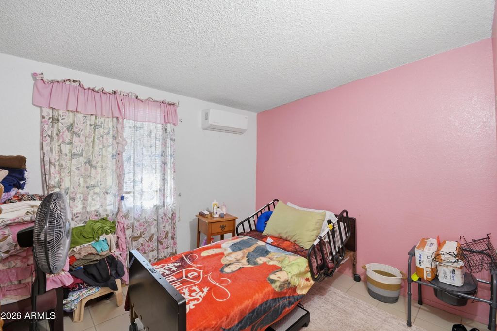 Image 13 of property listing at 3102 S SUNSET VILLA Avenue, Tucson, AZ 85713