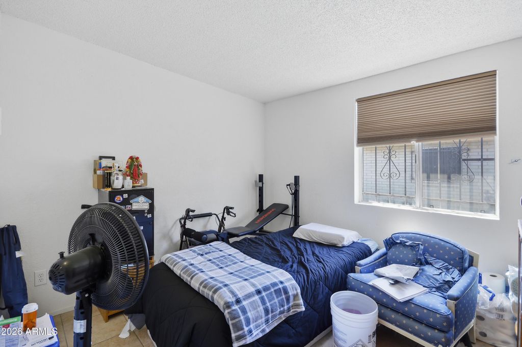 Image 9 of property listing at 3102 S SUNSET VILLA Avenue, Tucson, AZ 85713