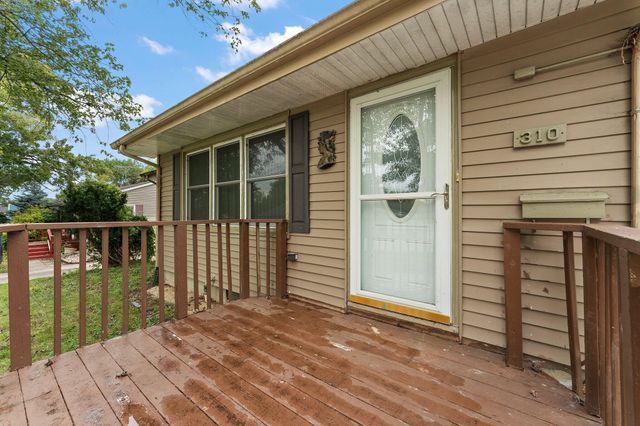 310 Pratt Street, Crown Point, IN 46307