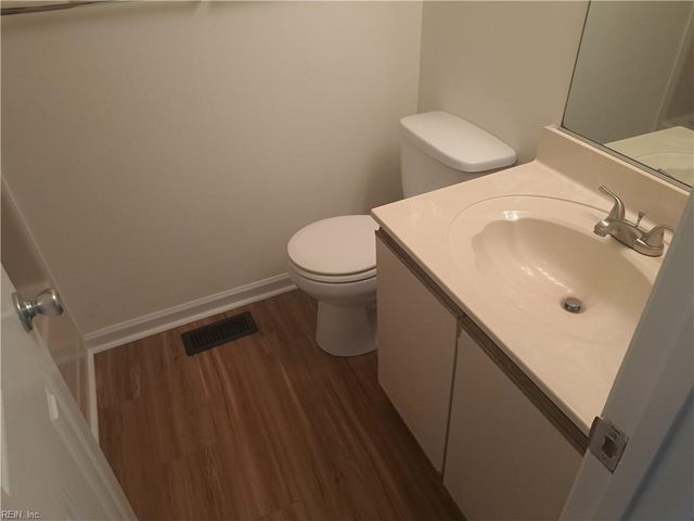 1623 Slidell LN, Virginia Beach, VA 23454