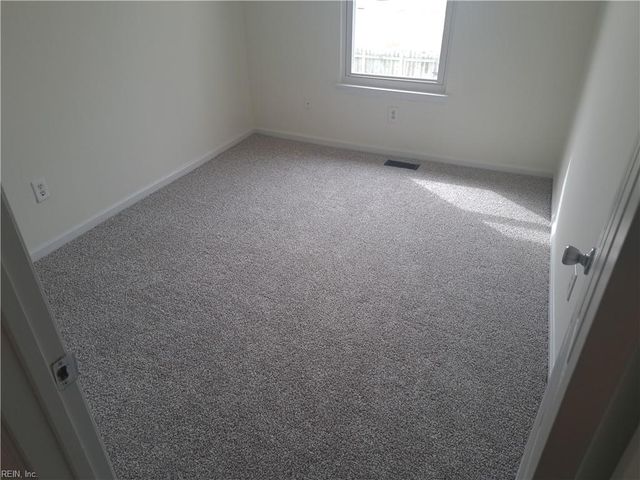 1623 Slidell LN, Virginia Beach, VA 23454