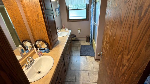822 MOON DRIVE, Green Bay, WI 54313