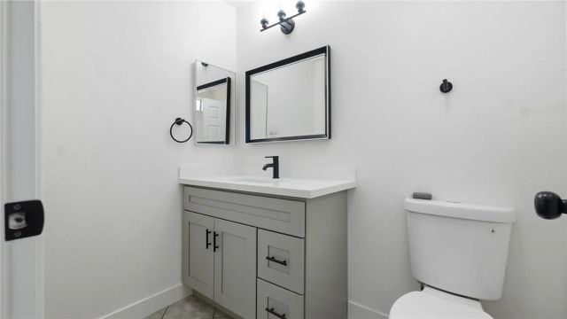 8205 Peach, Hesperia, CA 92345