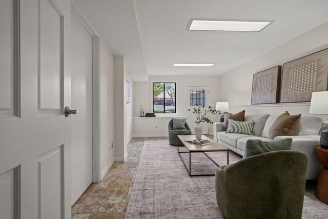 2270 27th Avenue, San Francisco, CA 94116