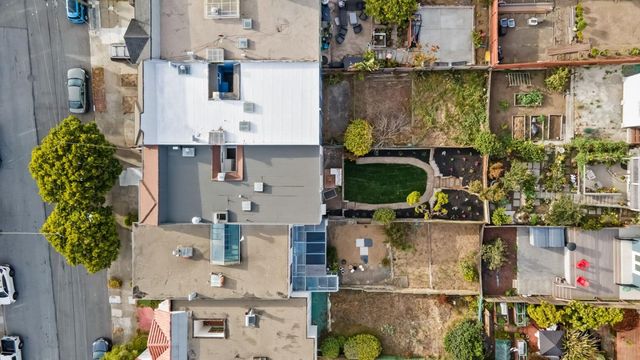 2270 27th Avenue, San Francisco, CA 94116