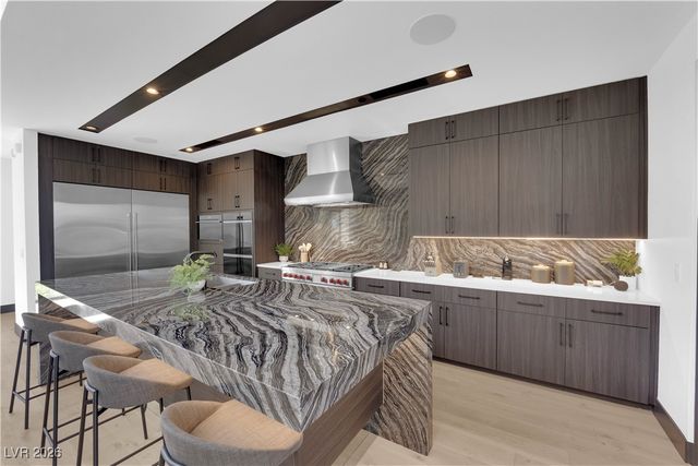 16 Canyon Shores Place, Henderson, NV 89011