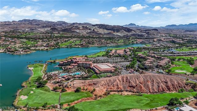 16 Canyon Shores Place, Henderson, NV 89011