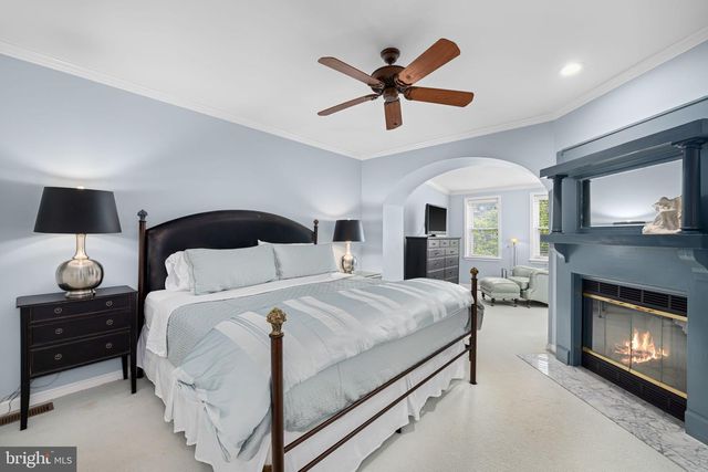 224 9TH ST SE, Washington, DC 20003