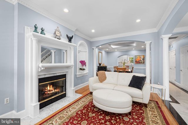 224 9TH ST SE, Washington, DC 20003