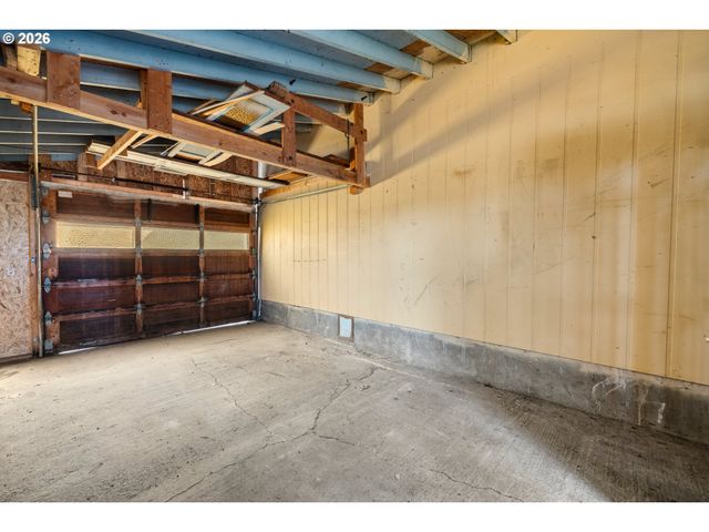 4925 Se 133RD Ave, Portland, OR 97236