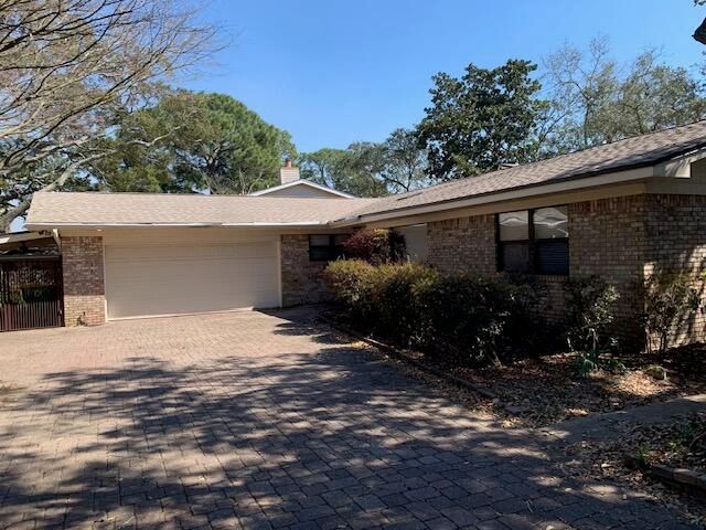 506 Amelia Street, Fort Walton Beach, FL 32547