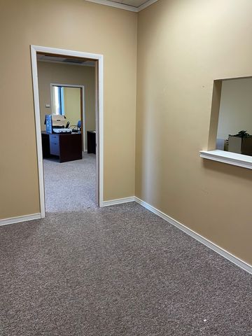 222 Vollmer Road 2B, Chicago Heights, IL 60411