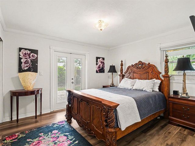 2344 TEMPLE STREET, Sarasota, FL 34237