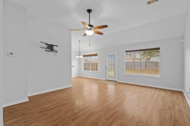 8 S Village Ln., Petal, MS 39465