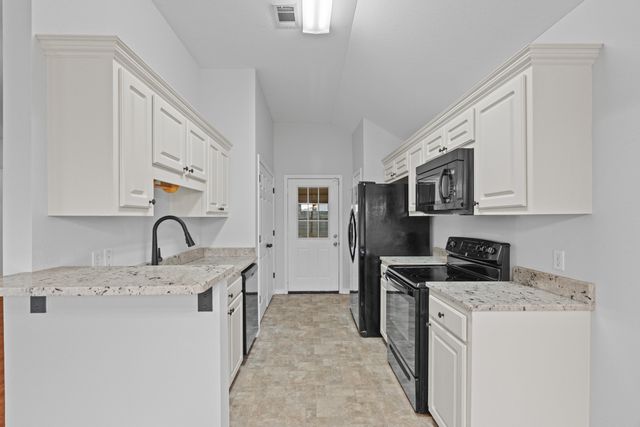 8 S Village Ln., Petal, MS 39465