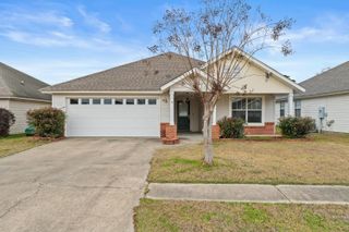 8 S Village Ln., Petal, MS 39465