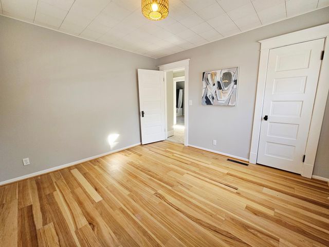 914 N 4th Street, Montevideo, MN 56265