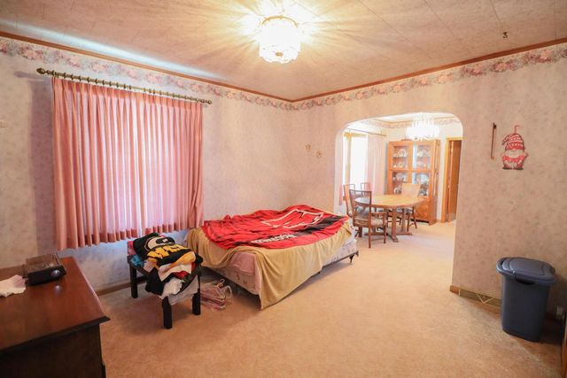 1520 11th STREET S, La Crosse, WI 54601