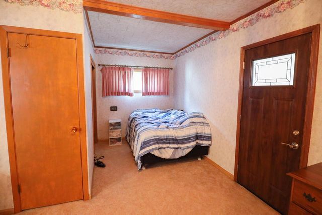 1520 11th STREET S, La Crosse, WI 54601