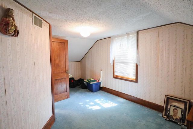 1520 11th STREET S, La Crosse, WI 54601