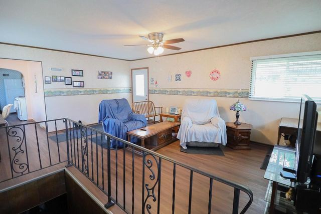 1520 11th STREET S, La Crosse, WI 54601