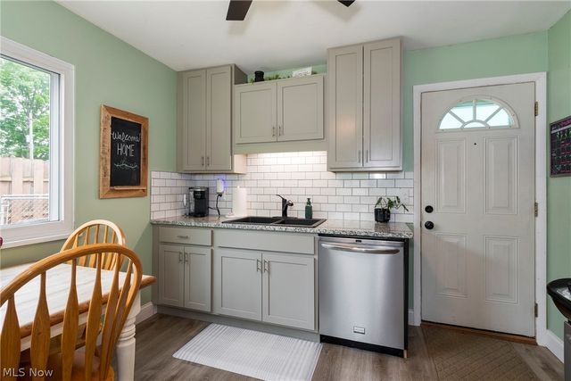 463 Walnut Drive, Berea, OH 44017