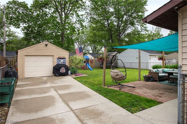 463 Walnut Drive, Berea, OH 44017