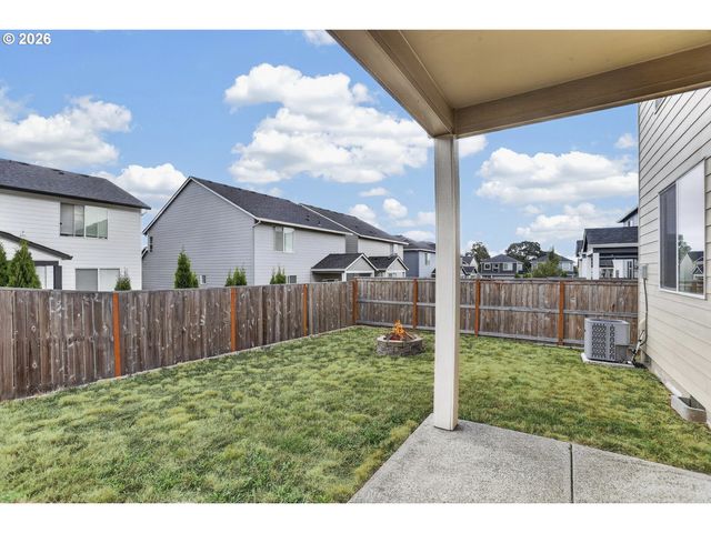 54 SHORE Dr, St Helens, OR 97051