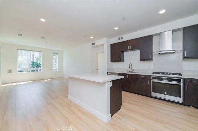 1244 Nolita, Irvine, CA 92612