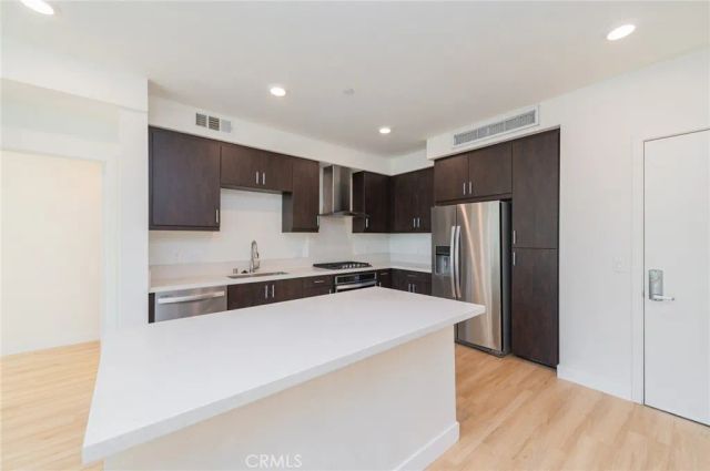 1244 Nolita, Irvine, CA 92612