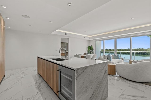 1020 SUNSET POINT ROAD 310, Clearwater, FL 33755