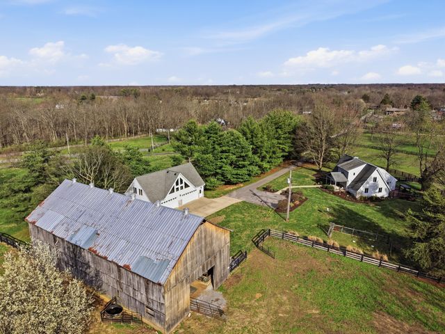 235 Lakewood Drive, Nicholasville, KY 40356