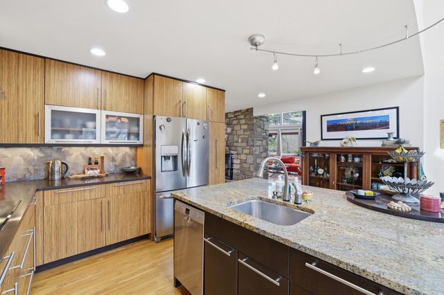 235 Lakewood Drive, Nicholasville, KY 40356