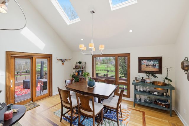 235 Lakewood Drive, Nicholasville, KY 40356