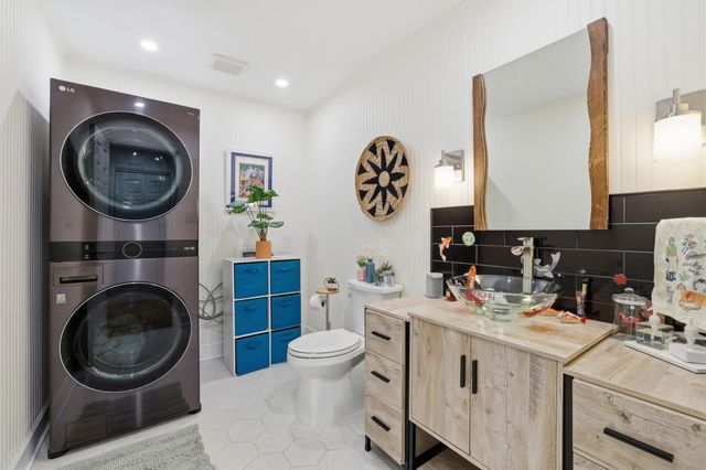 235 Lakewood Drive, Nicholasville, KY 40356