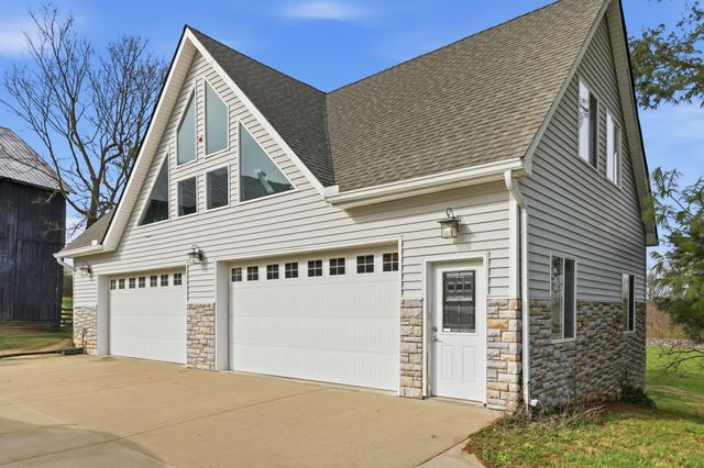 235 Lakewood Drive, Nicholasville, KY 40356