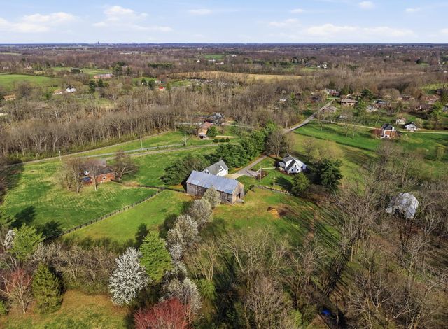 235 Lakewood Drive, Nicholasville, KY 40356