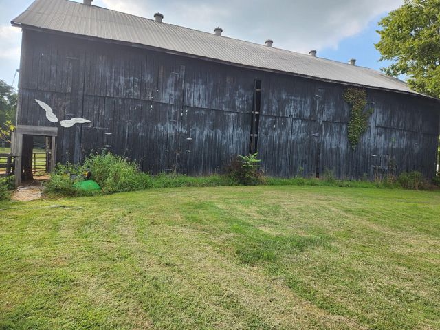 235 Lakewood Drive, Nicholasville, KY 40356