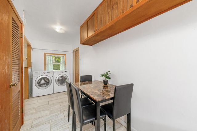 1707 Drollinger St, Wichita, KS 67218