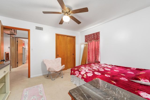 1707 Drollinger St, Wichita, KS 67218